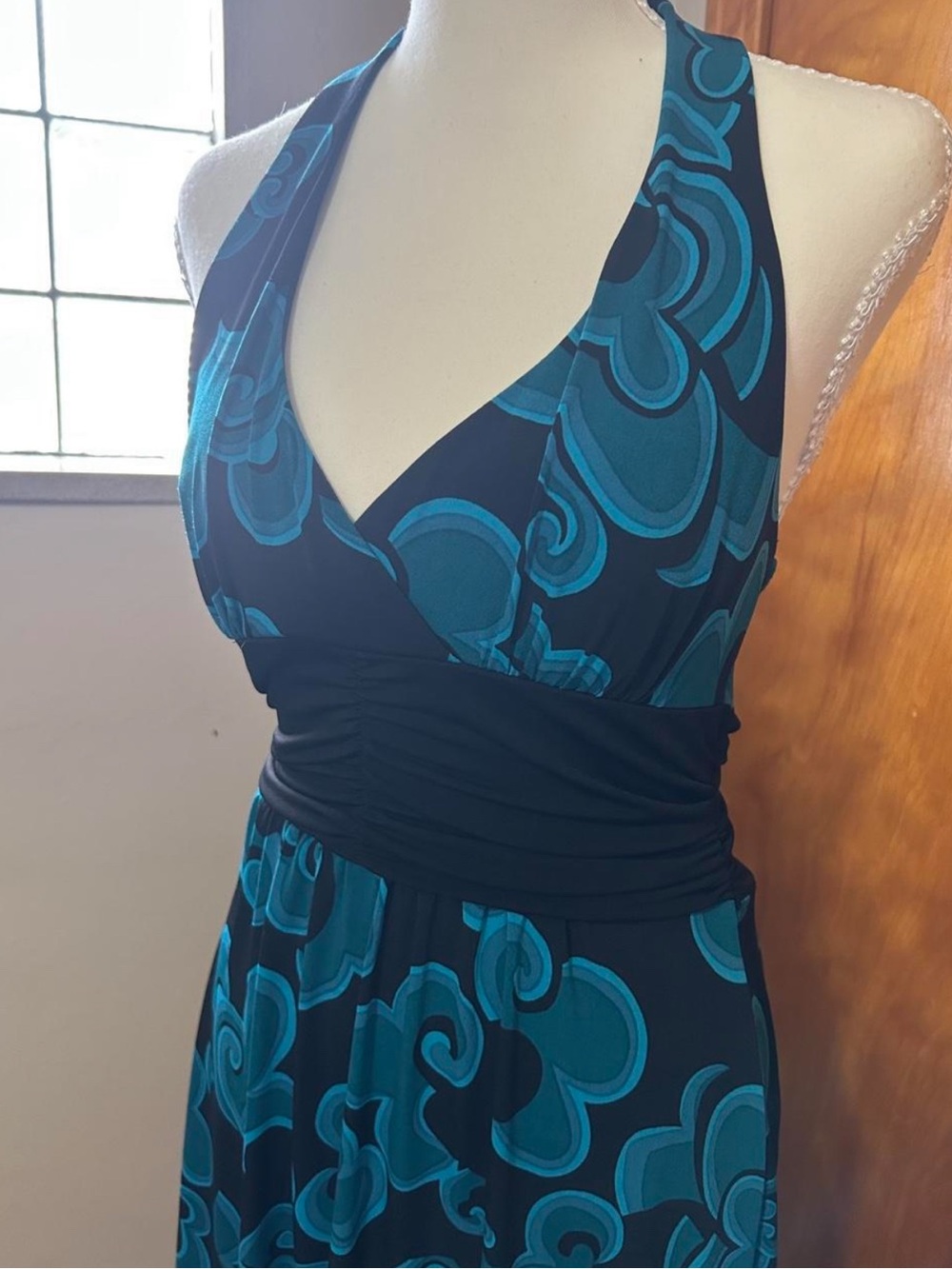 Vintage 2000’s Trixxi blue and black halter dress size Small perfect condition! - Picture 2 of 8